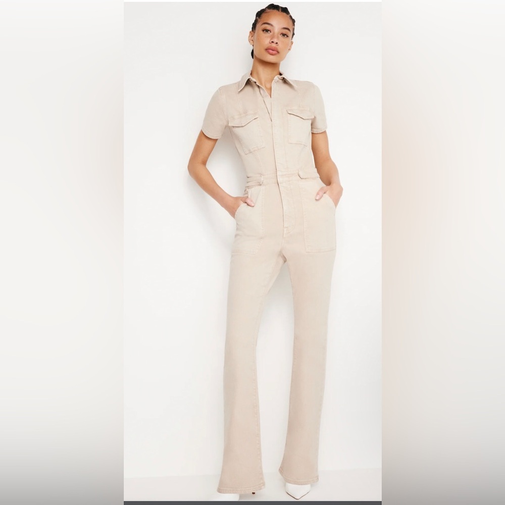 NWT Good American stretch jumpsuit in sand color. Lots of stretch.